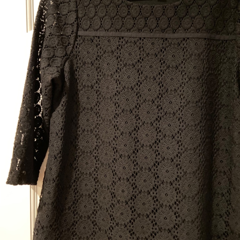 Charter Club Black Floral Crochet Lace Blouse – Size Large - Picture 2 of 6